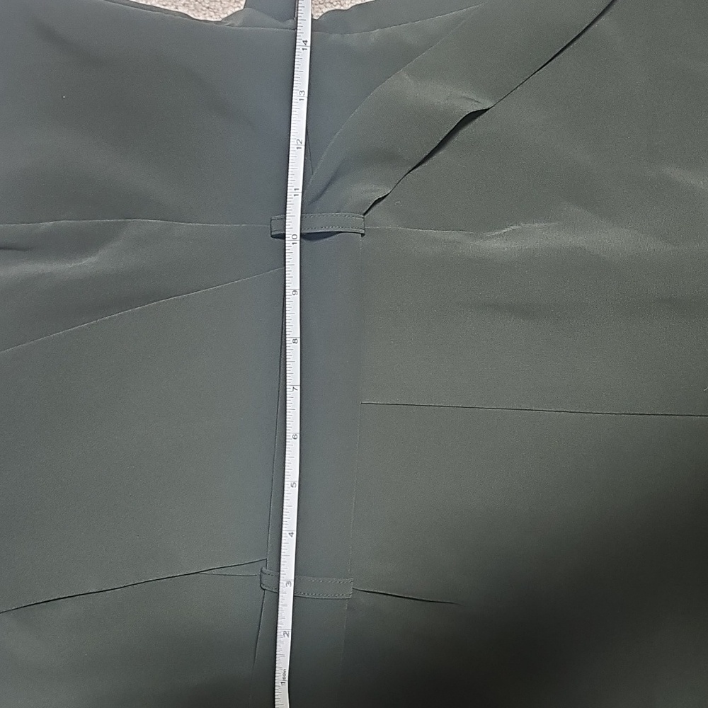 Elegant Dark Green One-Shoulder Jumpsuit - Picture 10 of 11